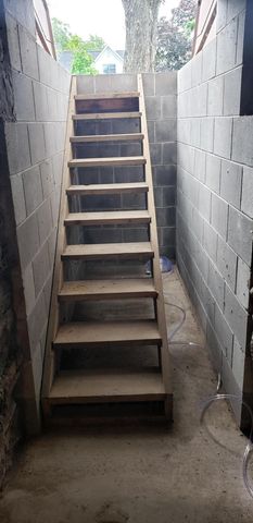 284 Elm Street S, Prescott, WI 54021