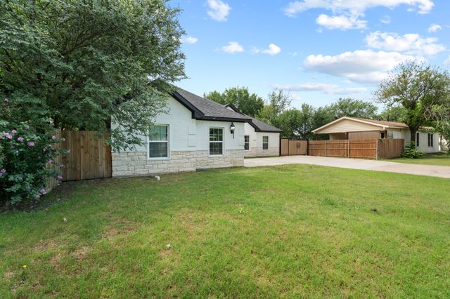 3708 Columbine Drive, Everman, TX 76140