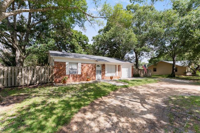 1135 38th Avenue, Vero Beach, FL 32960