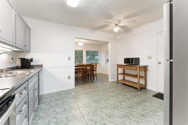 1135 38th Avenue, Vero Beach, FL 32960
