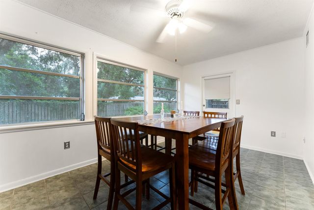 1135 38th Avenue, Vero Beach, FL 32960