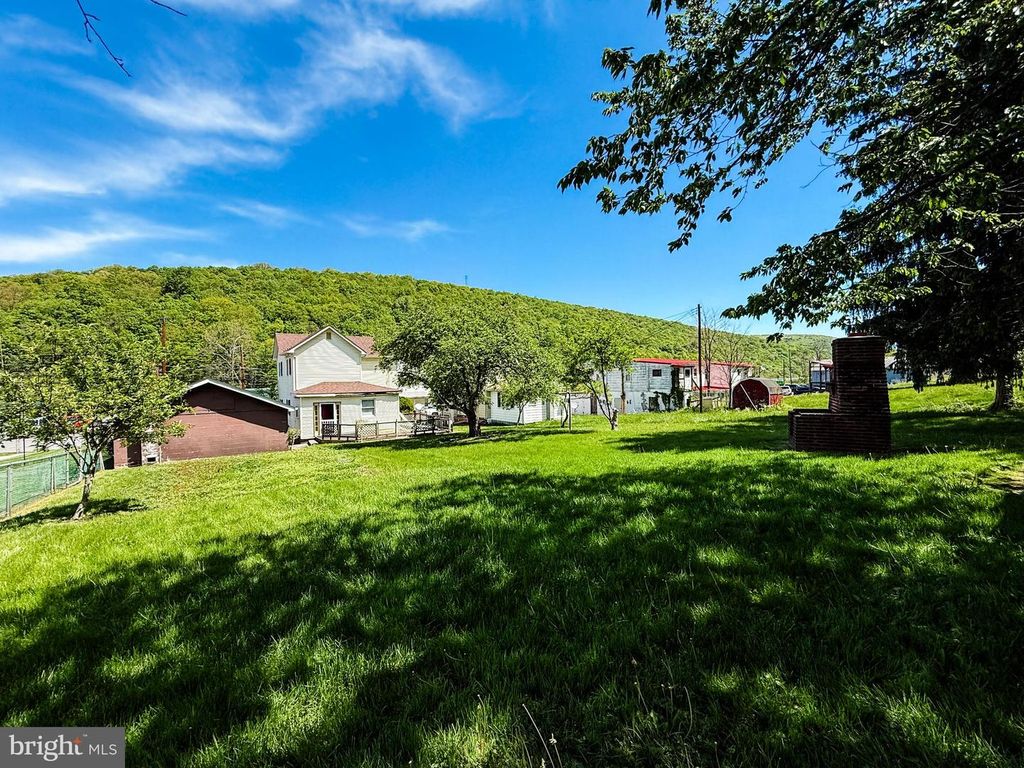 Image 13 of property listing at 16312 CLARYSVILLE RD, Eckhart Mines, MD 21528