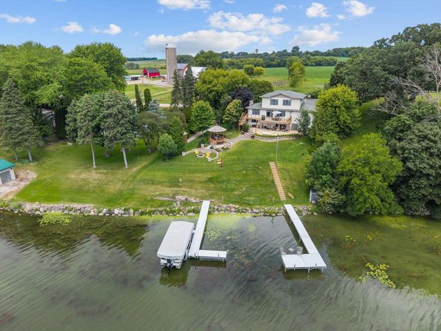 N2954 N Kearley Road, Markesan, WI 53946