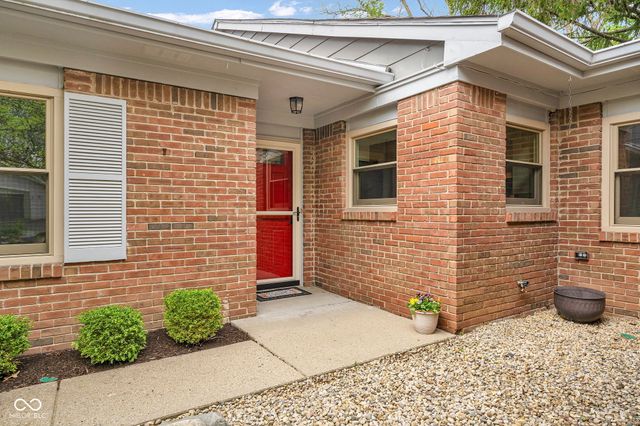 5320 Whisperwood Lane, Indianapolis, IN 46226