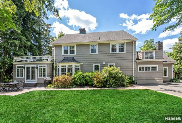 243 Hempstead Road, Ridgewood, NJ 07450