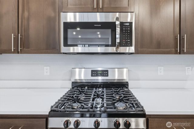 2041 Branch Creek Drive, Longview, WA 98632