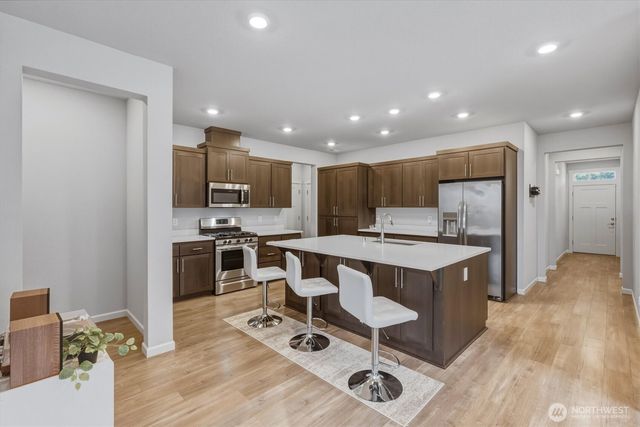 2041 Branch Creek Drive, Longview, WA 98632