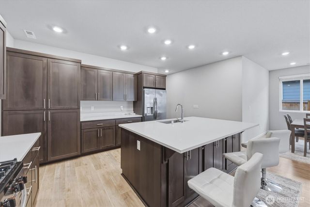 2041 Branch Creek Drive, Longview, WA 98632