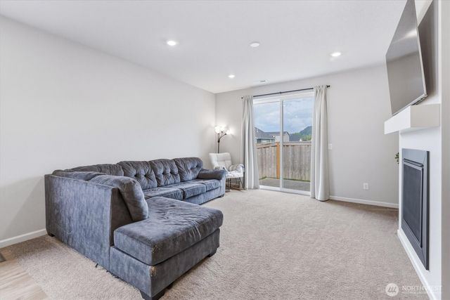 2041 Branch Creek Drive, Longview, WA 98632