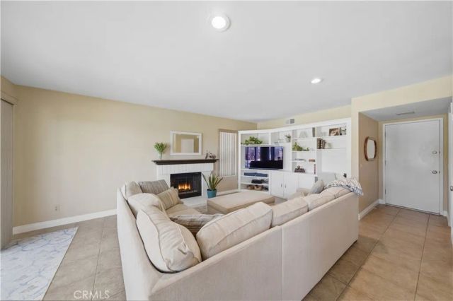 5213 Goldenridge Court, Camarillo, CA 93012