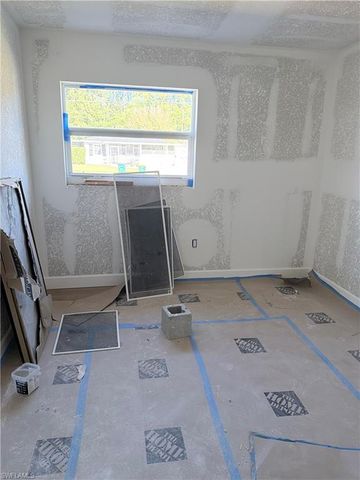 3000 Poinciana DR, Naples, FL 34105