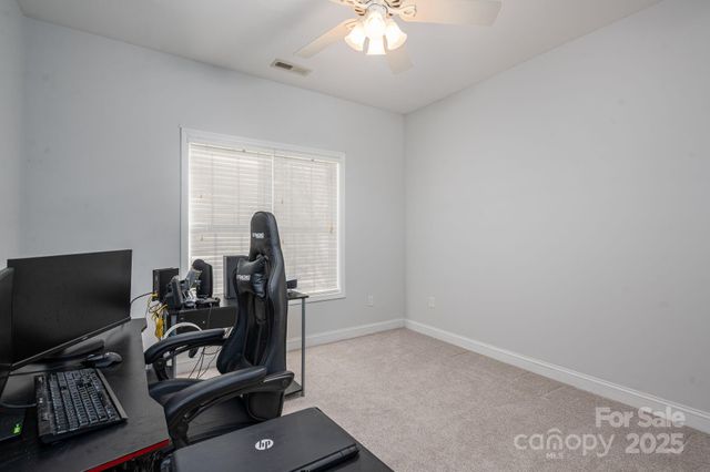 7522 Turnberry Lane, Stanley, NC 28164