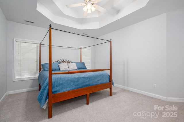 7522 Turnberry Lane, Stanley, NC 28164