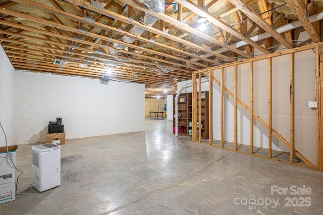 7522 Turnberry Lane, Stanley, NC 28164