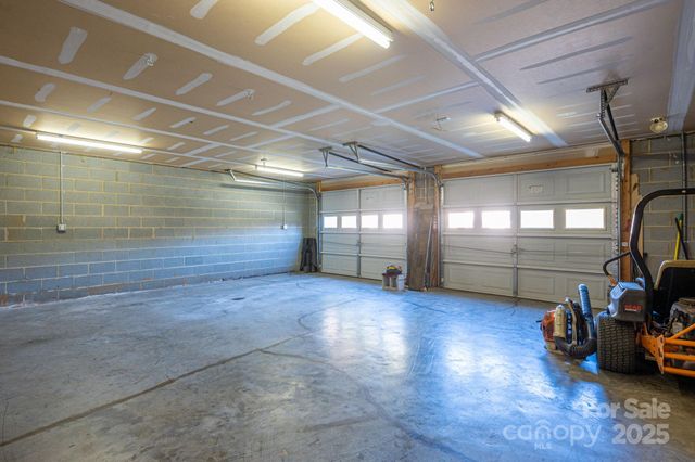 7522 Turnberry Lane, Stanley, NC 28164