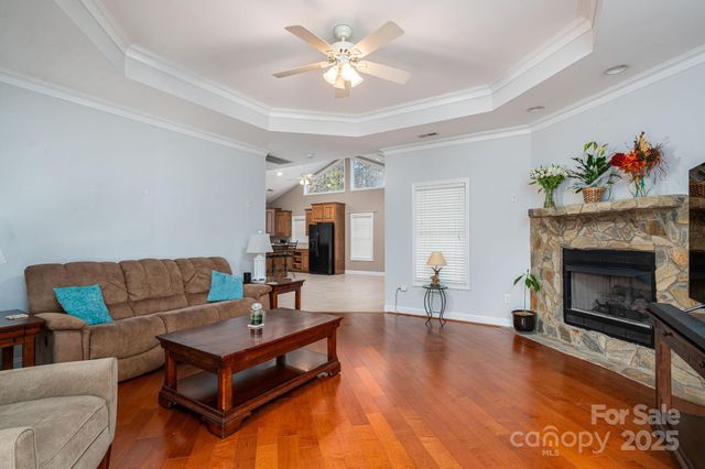 7522 Turnberry Lane, Stanley, NC 28164