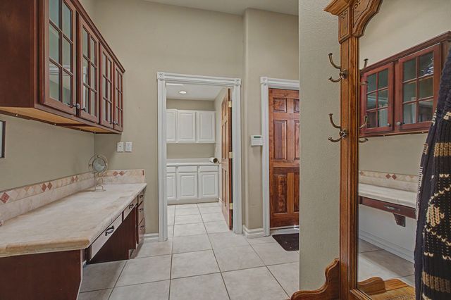 315 Laguna Seca Lane NW, Albuquerque, NM 87104