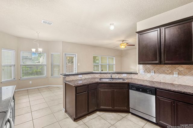 5442 Bright Run, San Antonio, TX 78240