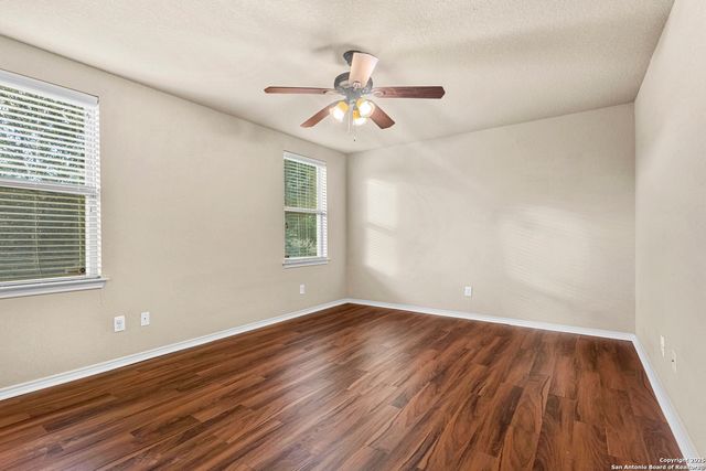 5442 Bright Run, San Antonio, TX 78240