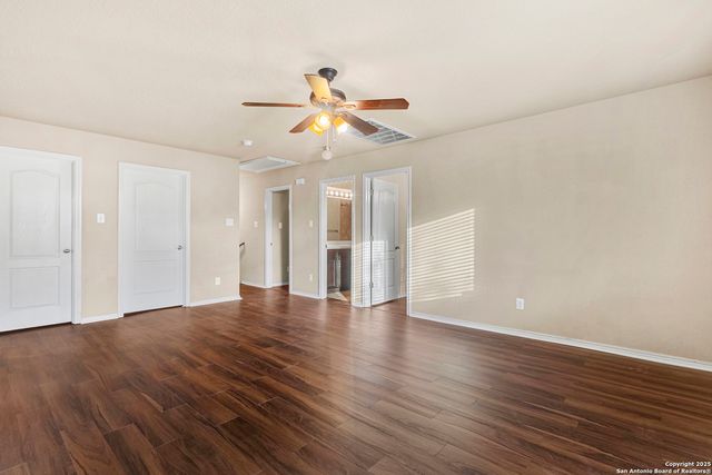 5442 Bright Run, San Antonio, TX 78240