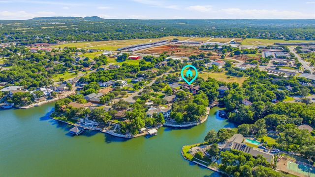 624 Williamsburg Court, Granbury, TX 76048