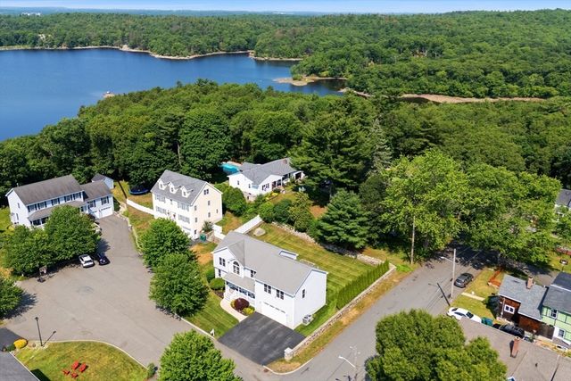 1 Lois Lane, Lynn, MA 01905