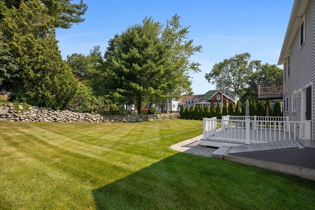 1 Lois Lane, Lynn, MA 01905