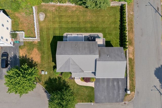 1 Lois Lane, Lynn, MA 01905