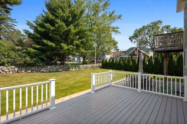 1 Lois Lane, Lynn, MA 01905