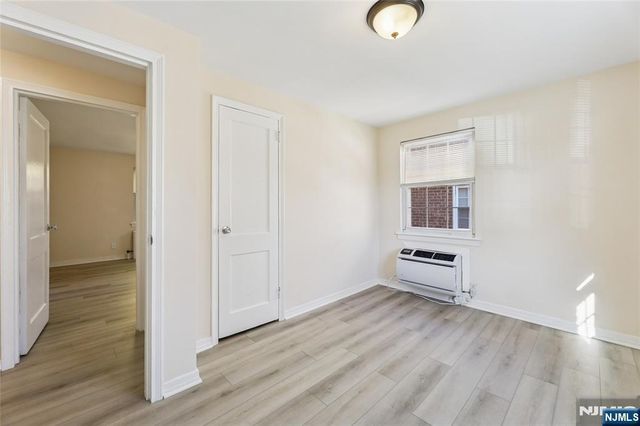 40 Clark Court 104, Rutherford, NJ 07070