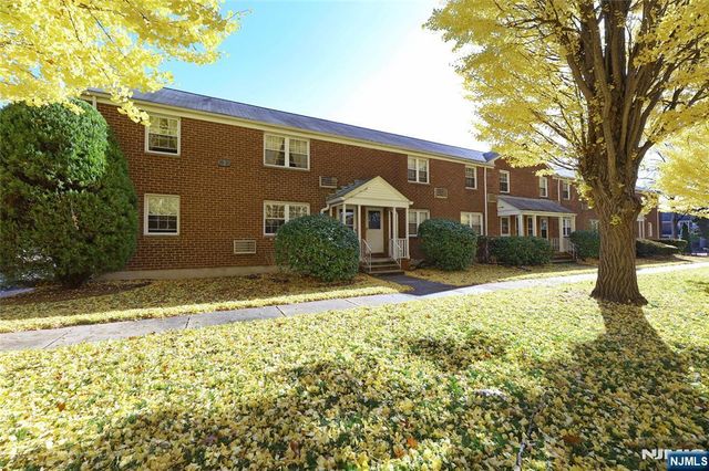 40 Clark Court 104, Rutherford, NJ 07070