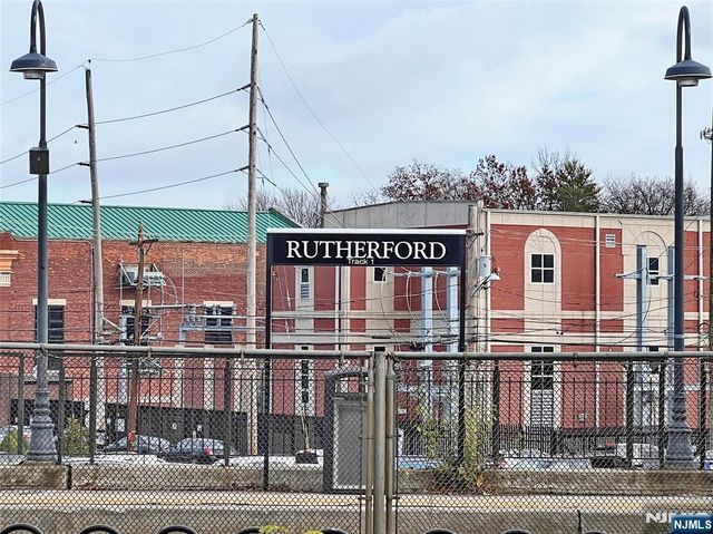 40 Clark Court 104, Rutherford, NJ 07070