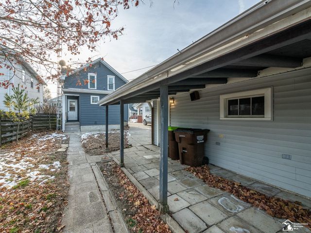 527 E Fifth Street, Monroe, MI 48161