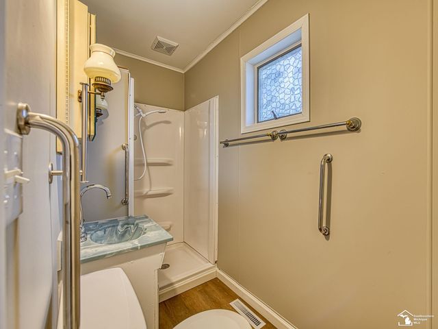 527 E Fifth Street, Monroe, MI 48161