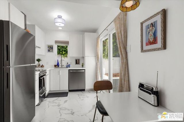 314 E Stevens Road 10, Palm Springs, CA 92262