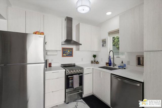 314 E Stevens Road 10, Palm Springs, CA 92262