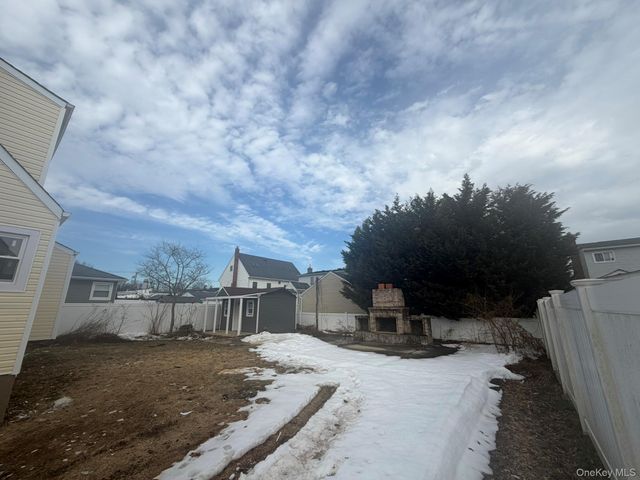 2303 Pine Street, Seaford, NY 11783