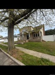 2303 Pine Street, Seaford, NY 11783