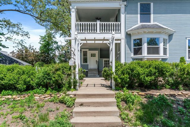 2320 Humboldt Avenue S, Minneapolis, MN 55405