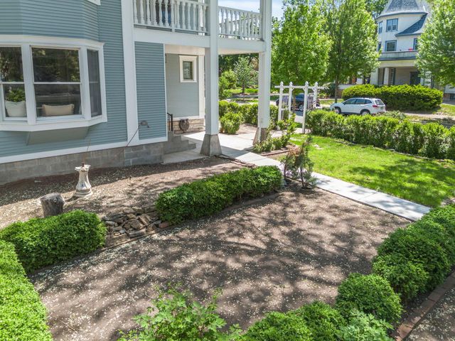 2320 Humboldt Avenue S, Minneapolis, MN 55405