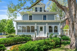 2320 Humboldt Avenue S, Minneapolis, MN 55405