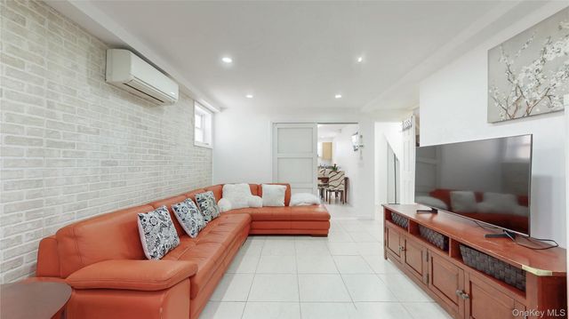 84-30 102nd Avenue, Ozone Park, NY 11416