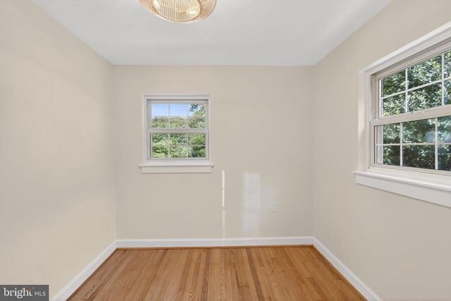 7128 PARKVIEW AVE, Falls Church, VA 22042
