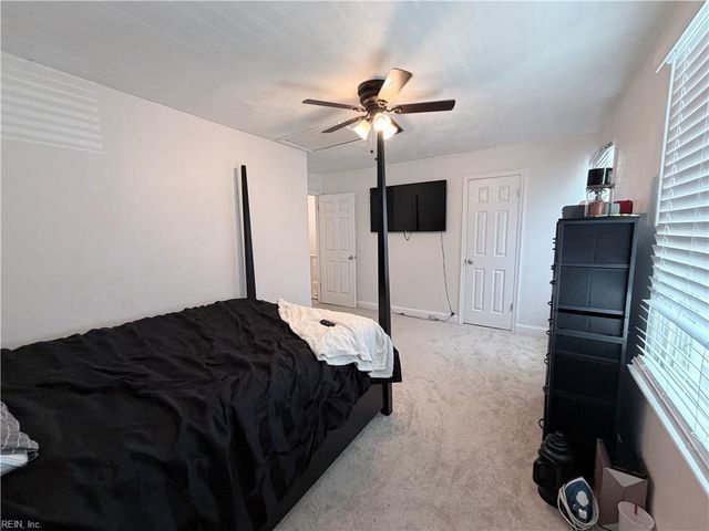 1528 Jameson DR, Virginia Beach, VA 23464