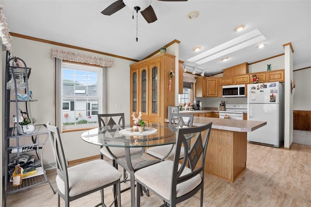 5289 Pine Arbor Ridge, Kalamazoo, MI 49004
