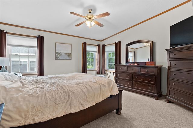 5289 Pine Arbor Ridge, Kalamazoo, MI 49004