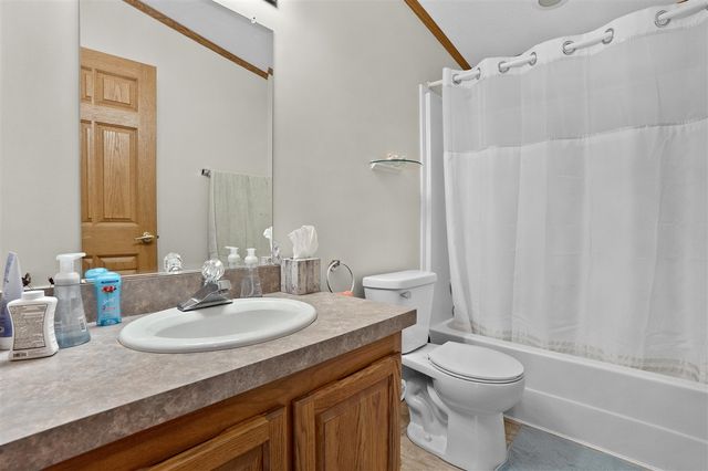 5289 Pine Arbor Ridge, Kalamazoo, MI 49004