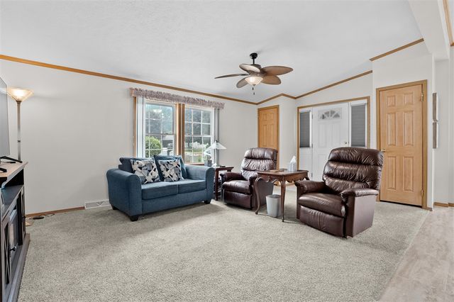 5289 Pine Arbor Ridge, Kalamazoo, MI 49004