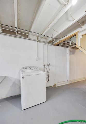 713 Avenue H, St Louis, MO 63125