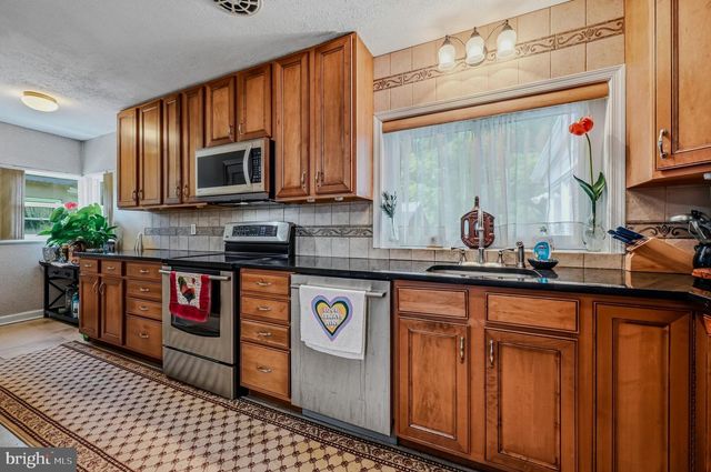1510 DELWOOD RD, Wilmington, DE 19803